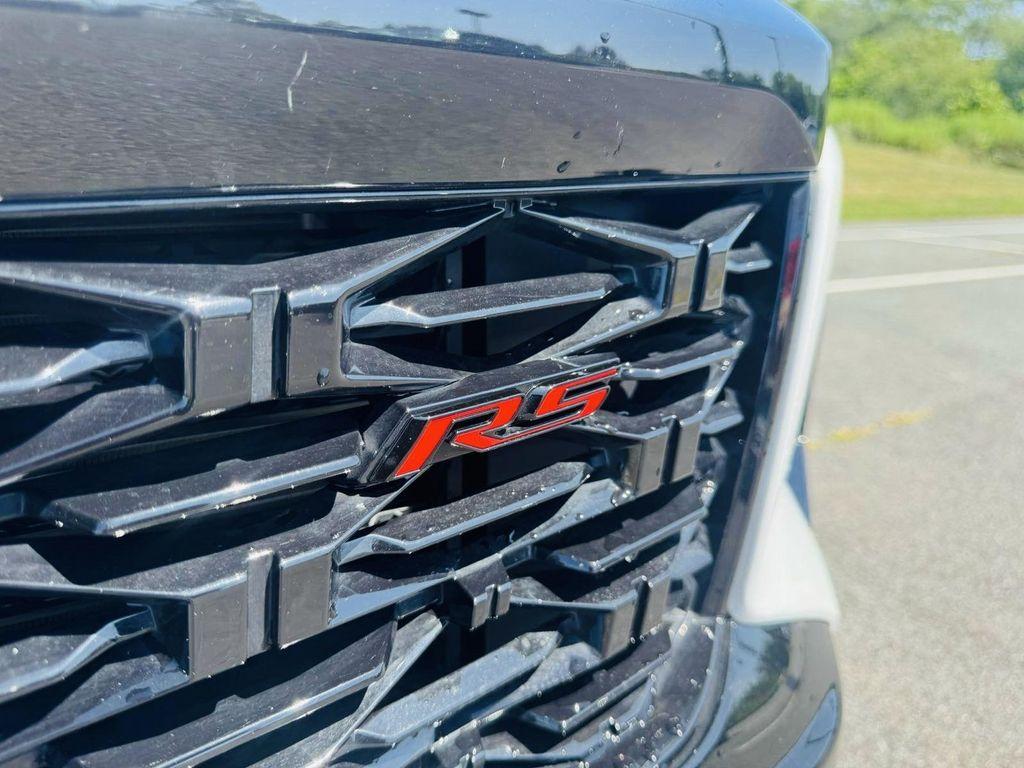 used 2024 Chevrolet Traverse car, priced at $48,701