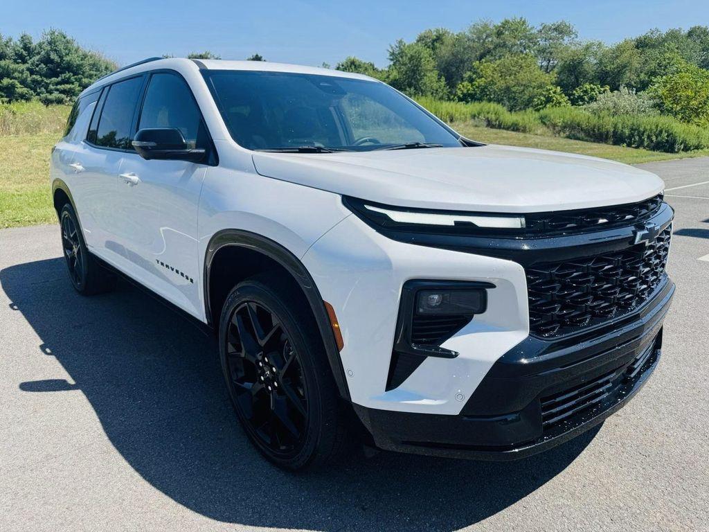 used 2024 Chevrolet Traverse car, priced at $48,701