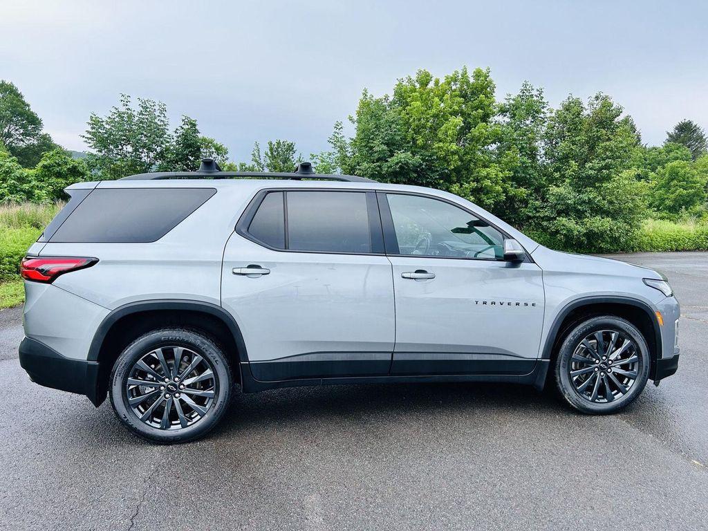 used 2023 Chevrolet Traverse car, priced at $34,397