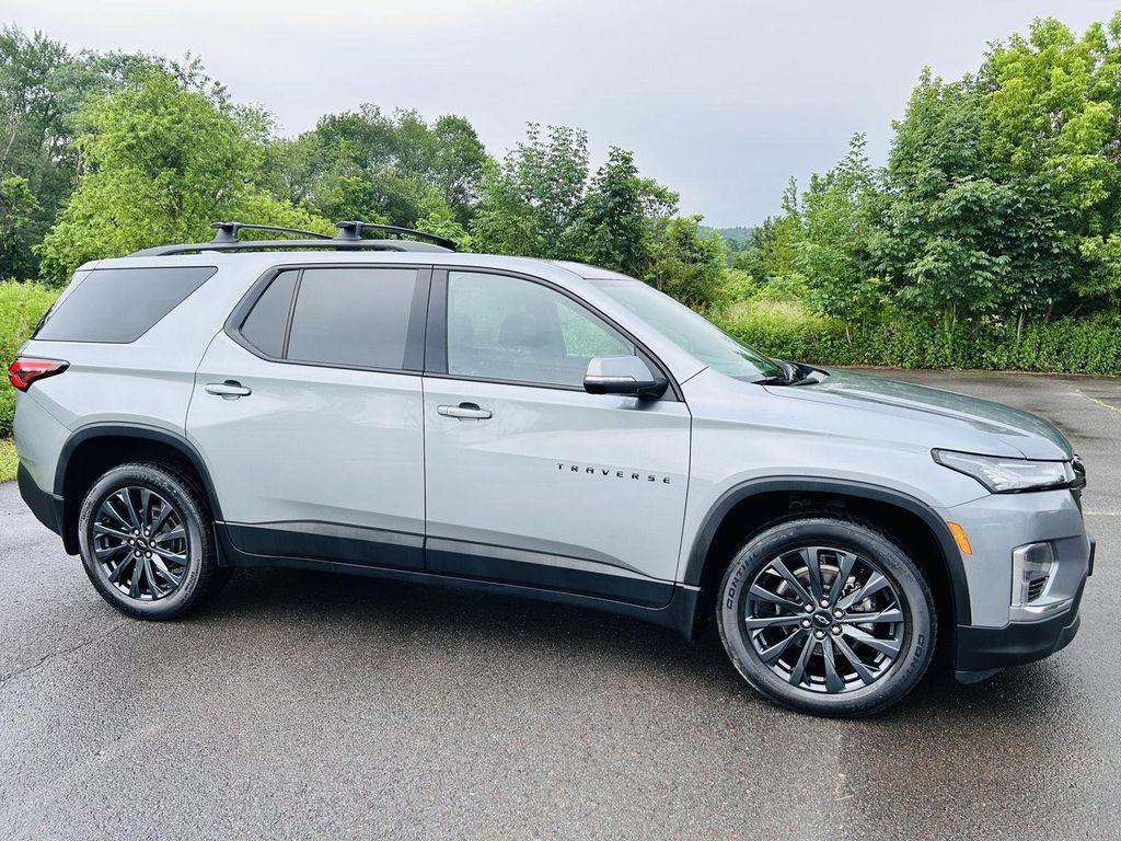 used 2023 Chevrolet Traverse car, priced at $34,397