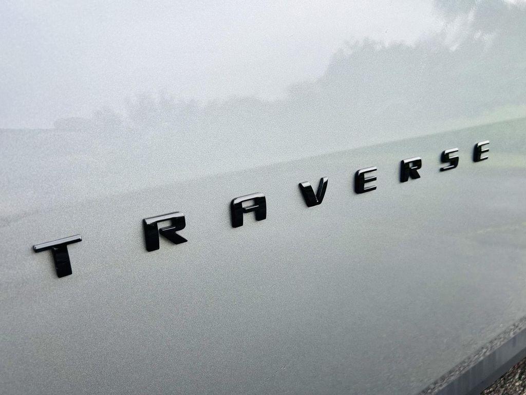 used 2023 Chevrolet Traverse car, priced at $34,397