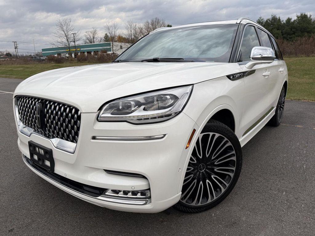 used 2022 Lincoln Aviator car, priced at $40,988