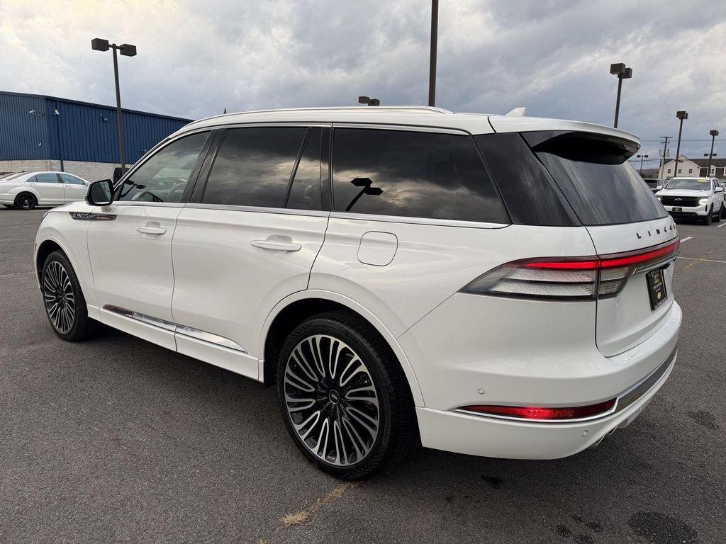 used 2022 Lincoln Aviator car, priced at $40,988