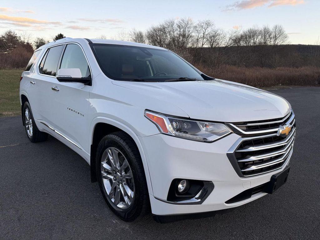 used 2018 Chevrolet Traverse car, priced at $27,898
