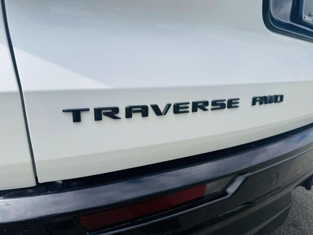 used 2024 Chevrolet Traverse car, priced at $53,396