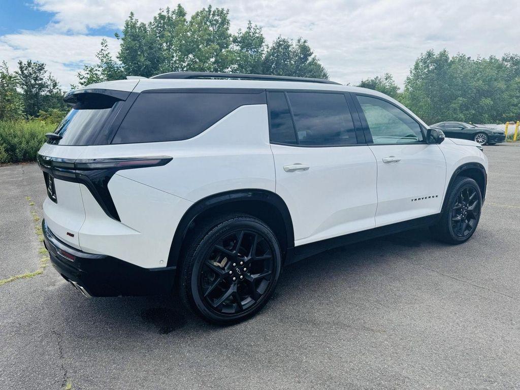 used 2024 Chevrolet Traverse car, priced at $53,396