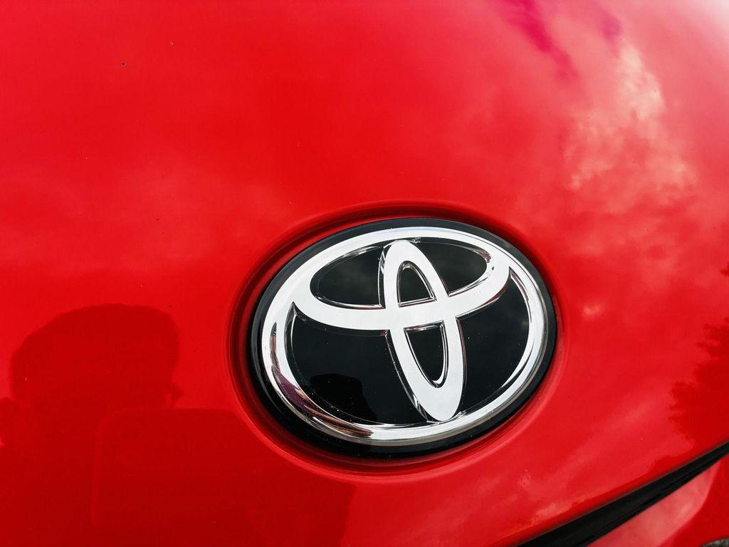 used 2023 Toyota GR86 car, priced at $28,498