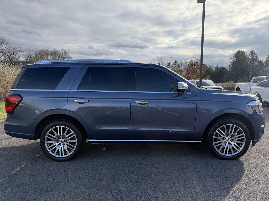used 2022 Ford Expedition car, priced at $53,798