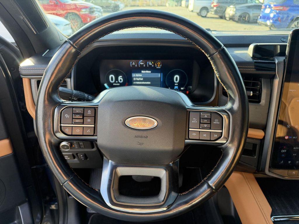 used 2022 Ford Expedition car, priced at $53,798