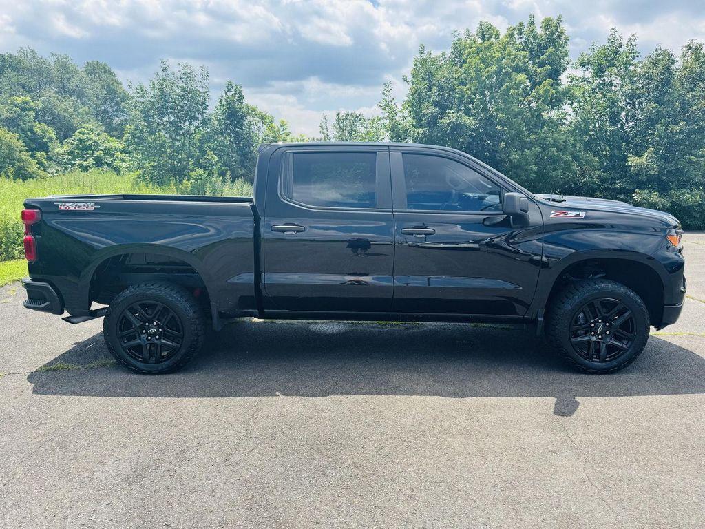used 2022 Chevrolet Silverado 1500 car, priced at $34,401
