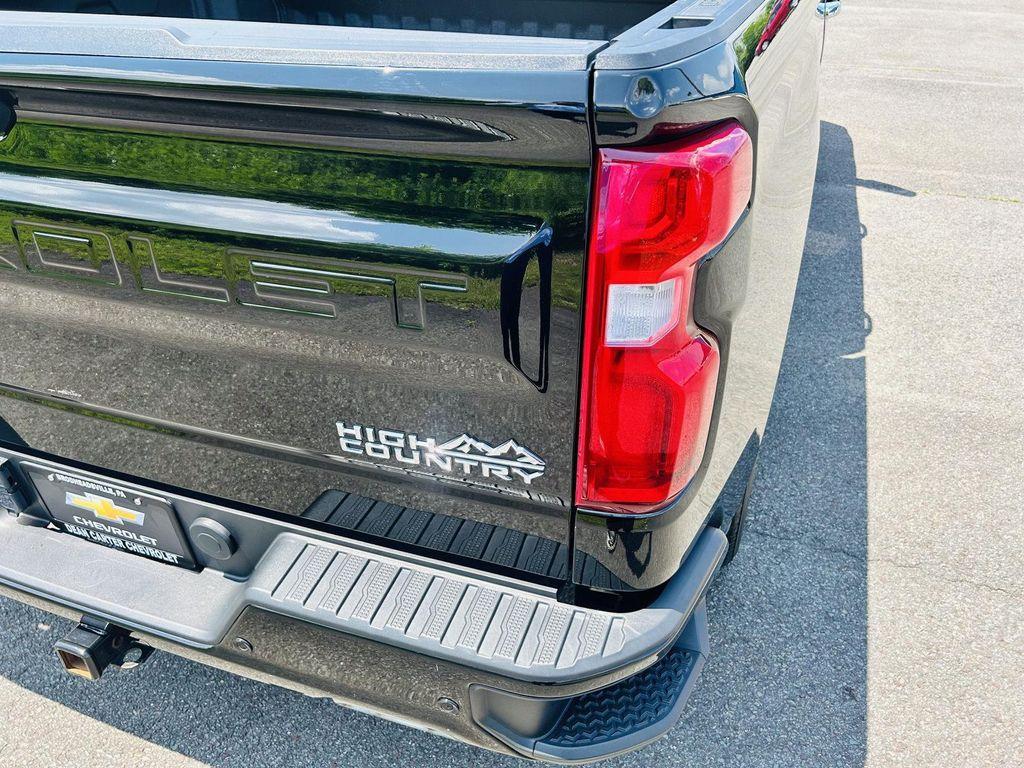 used 2021 Chevrolet Silverado 1500 car, priced at $38,933