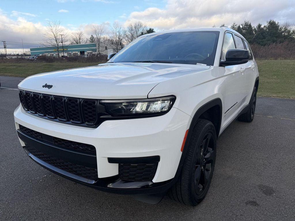 used 2022 Jeep Grand Cherokee L car, priced at $31,498