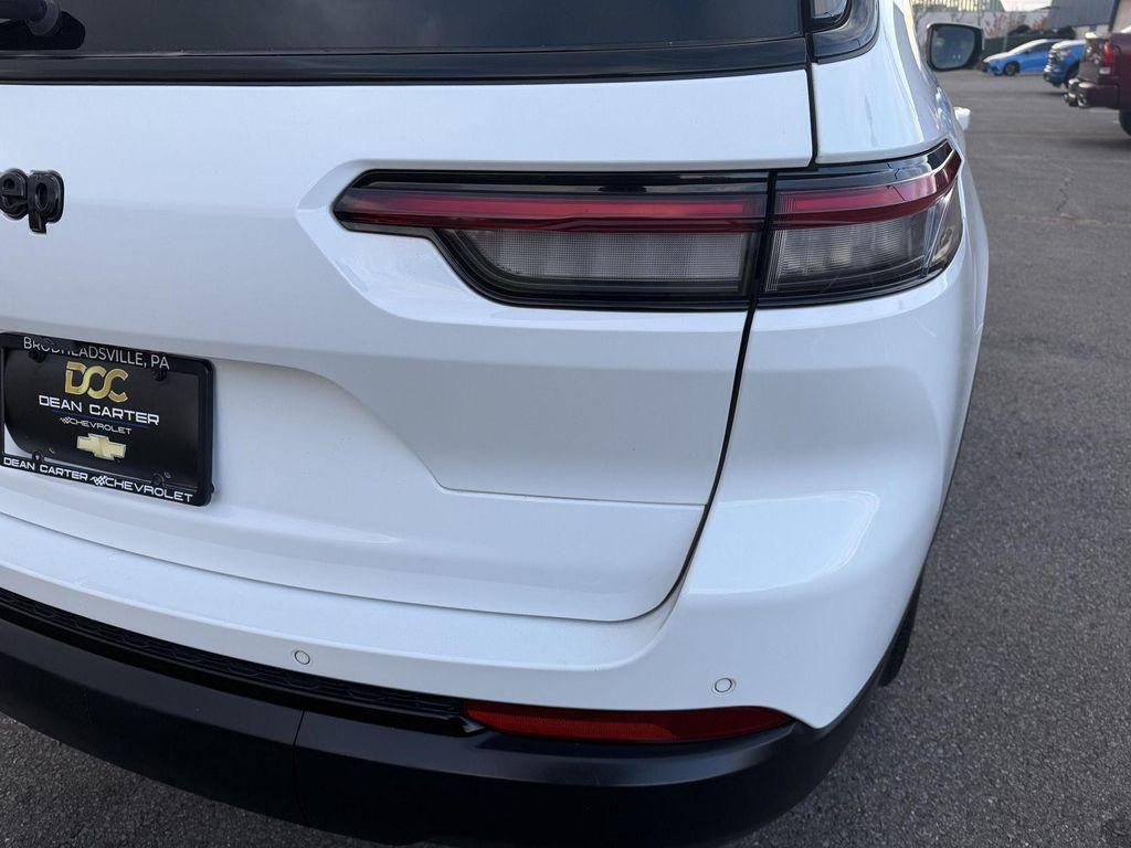 used 2022 Jeep Grand Cherokee L car, priced at $31,498