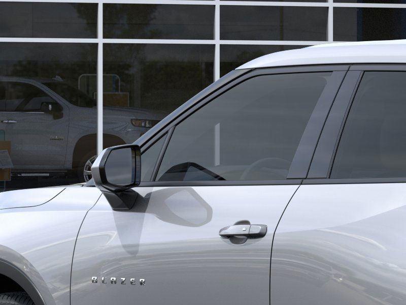 new 2025 Chevrolet Blazer car, priced at $37,495