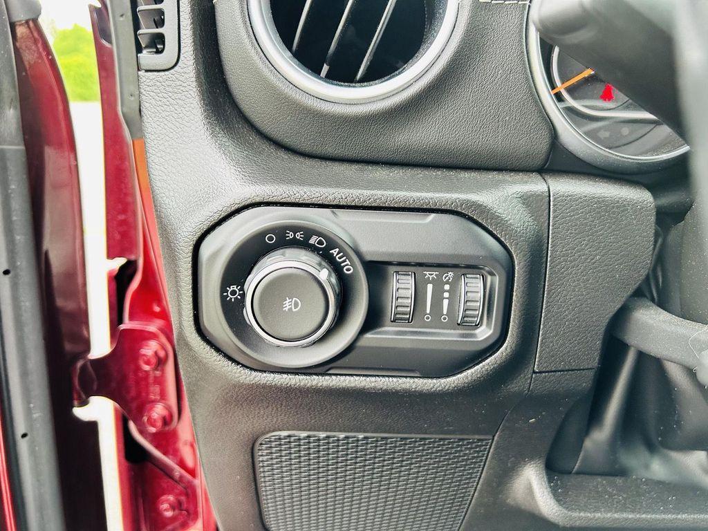 used 2022 Jeep Wrangler Unlimited car, priced at $39,898