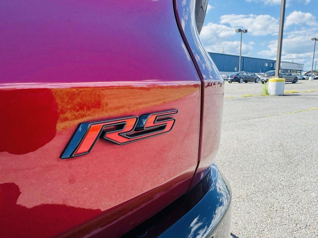 used 2024 Chevrolet Traverse car, priced at $52,696