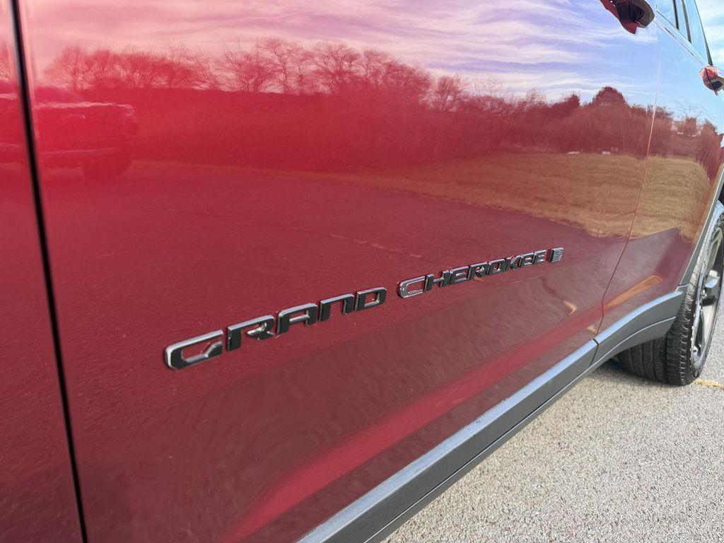 used 2023 Jeep Grand Cherokee car, priced at $27,489