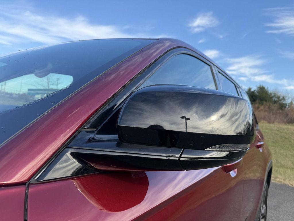 used 2023 Jeep Grand Cherokee car, priced at $27,489