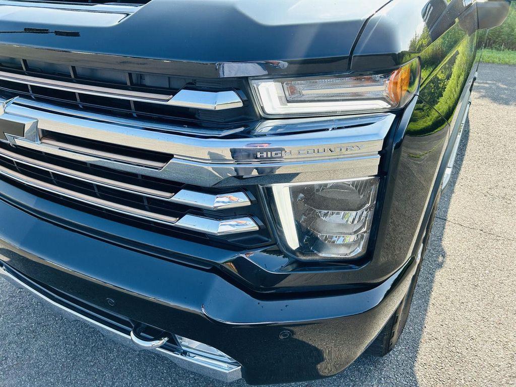 used 2022 Chevrolet Silverado 2500 car, priced at $59,997