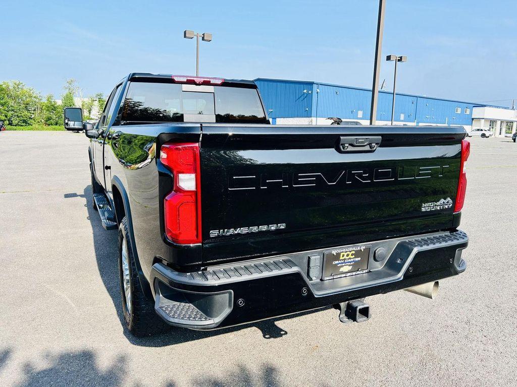 used 2022 Chevrolet Silverado 2500 car, priced at $59,997
