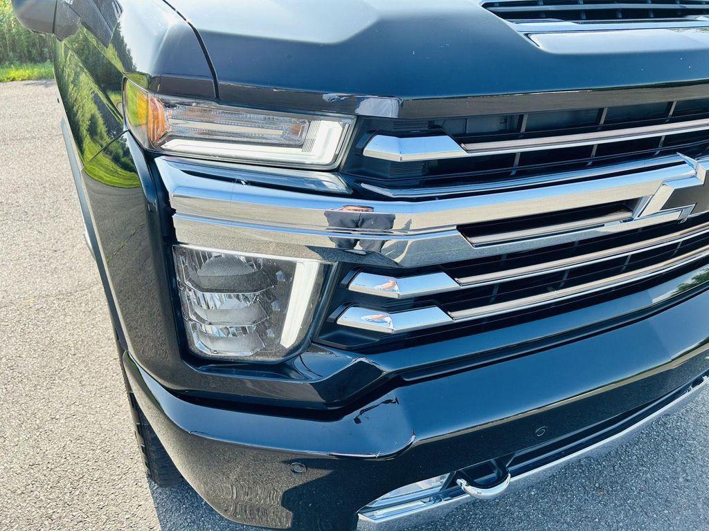 used 2022 Chevrolet Silverado 2500 car, priced at $59,997
