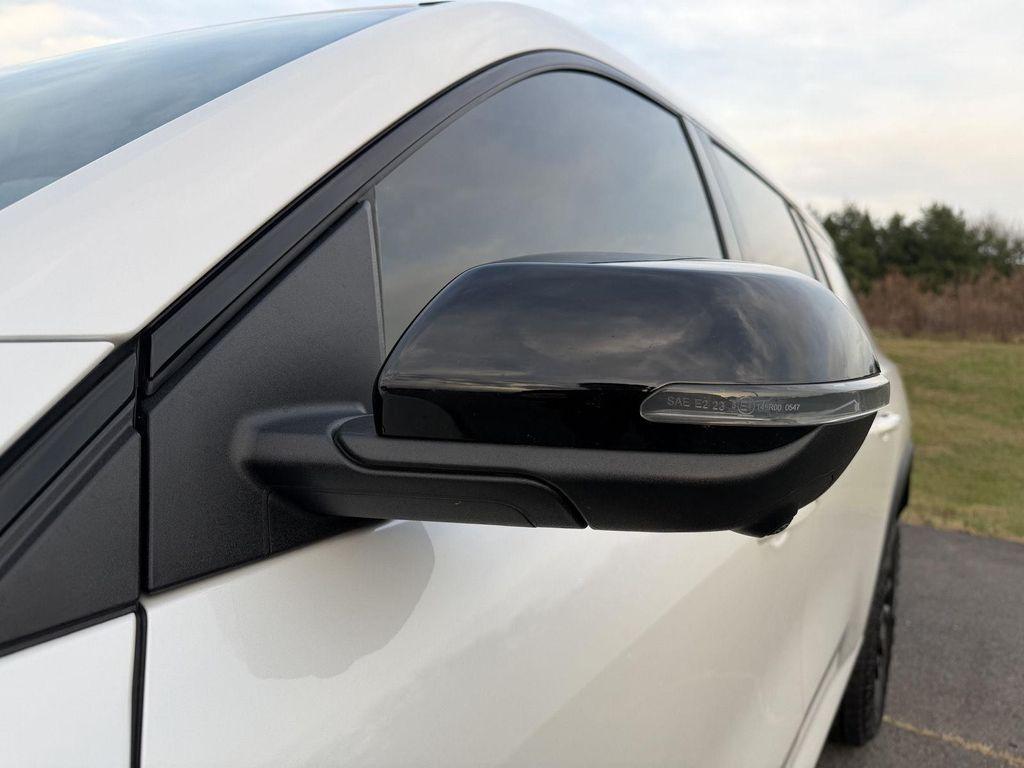 used 2025 Chevrolet Traverse car, priced at $45,814