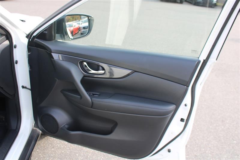 used 2017 Nissan Rogue car, priced at $8,450