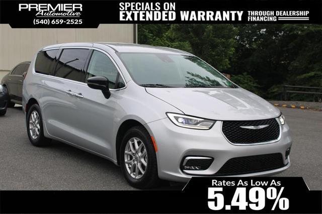 used 2024 Chrysler Pacifica car, priced at $27,999