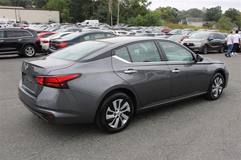 used 2024 Nissan Altima car, priced at $15,999