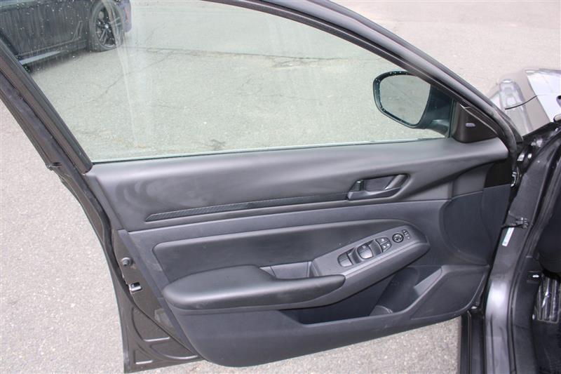 used 2024 Nissan Altima car, priced at $15,999