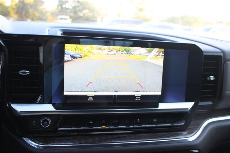 used 2023 Chevrolet Silverado 1500 car, priced at $33,999