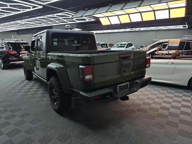 used 2023 Jeep Gladiator car, priced at $28,999