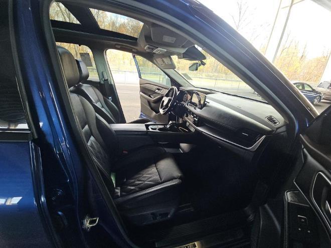 used 2023 Nissan Rogue car, priced at $22,999