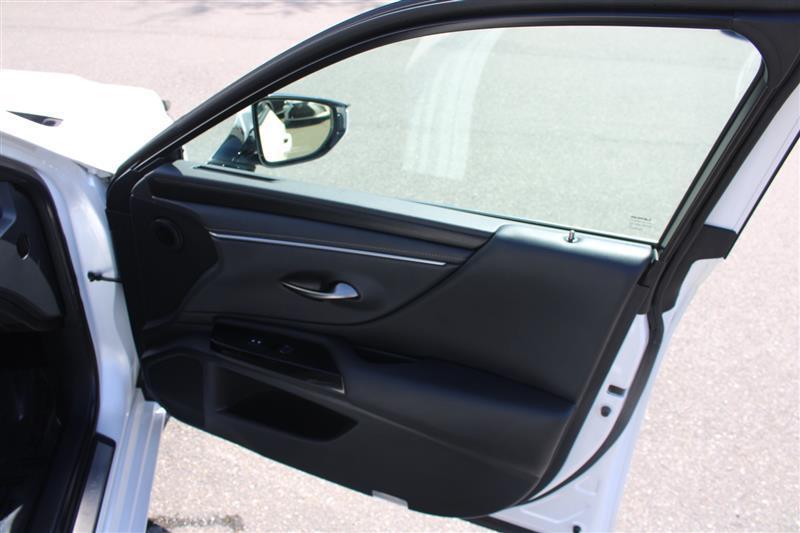 used 2024 Lexus ES 350 car, priced at $35,999