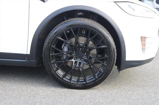 used 2021 Tesla Model X car, priced at $24,999