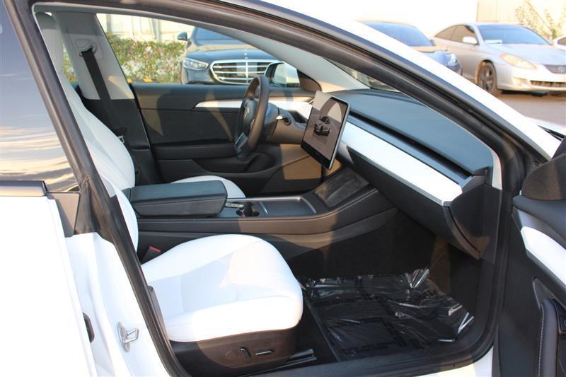 used 2022 Tesla Model 3 car, priced at $20,999