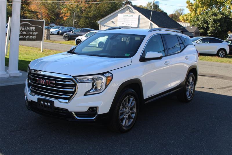 used 2024 GMC Terrain car, priced at $21,999