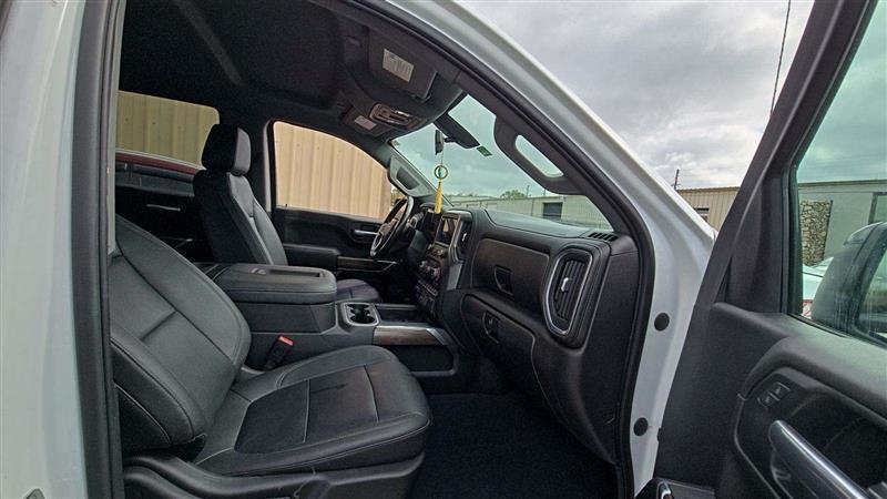 used 2022 Chevrolet Silverado 1500 car, priced at $27,999