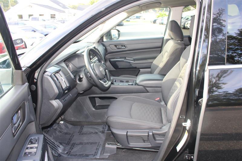 used 2023 Nissan Pathfinder car, priced at $24,999