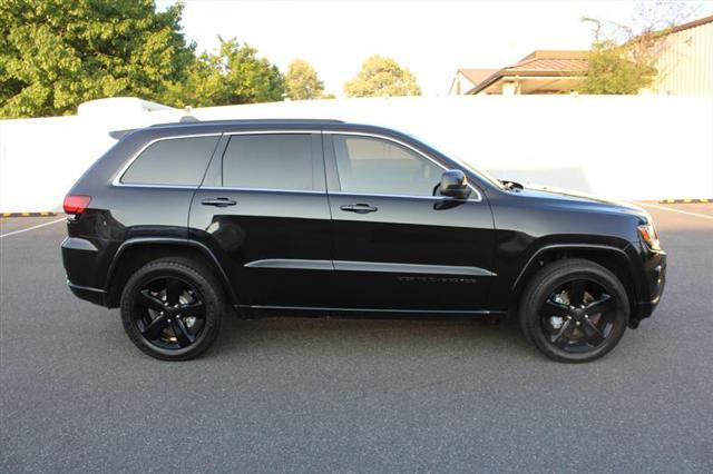 used 2015 Jeep Grand Cherokee car, priced at $11,450