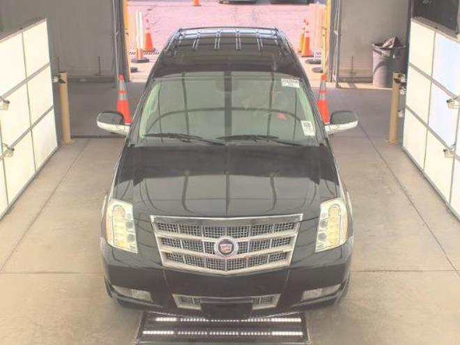used 2014 Cadillac Escalade car, priced at $17,999