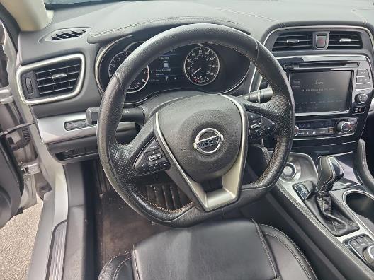 used 2022 Nissan Maxima car, priced at $18,999