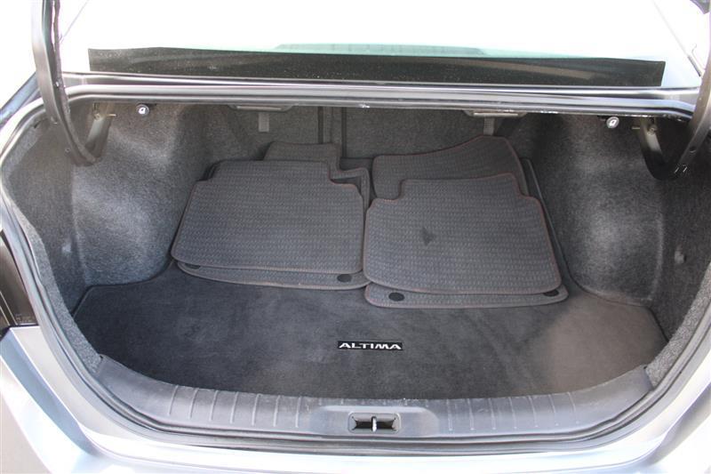 used 2022 Nissan Altima car, priced at $15,999