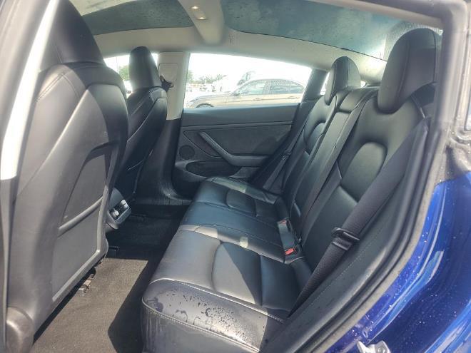 used 2023 Tesla Model 3 car