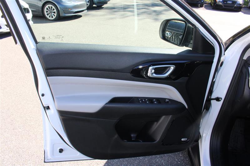 used 2022 Jeep Compass car, priced at $17,450