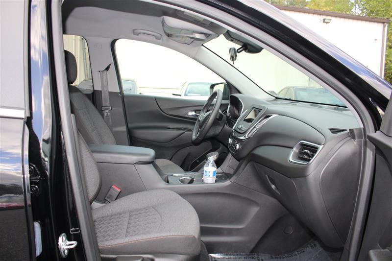 used 2022 Chevrolet Equinox car, priced at $15,999