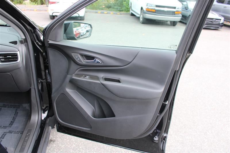 used 2022 Chevrolet Equinox car, priced at $15,999