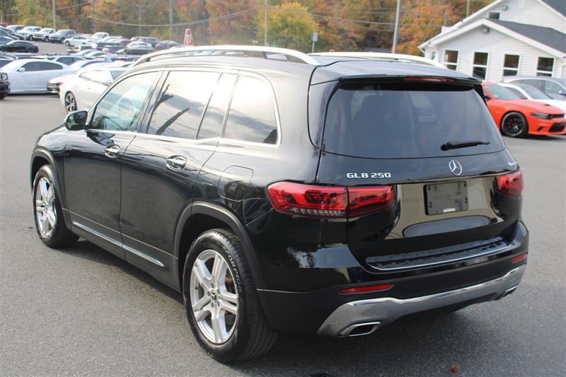 used 2020 Mercedes-Benz GLB 250 car, priced at $21,999