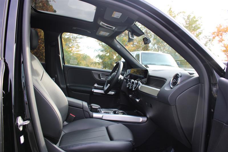 used 2020 Mercedes-Benz GLB 250 car, priced at $21,999