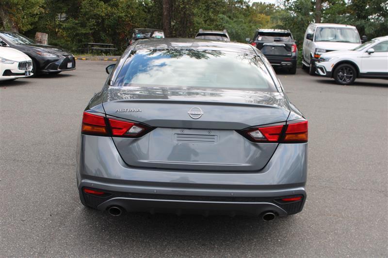 used 2023 Nissan Altima car, priced at $17,999